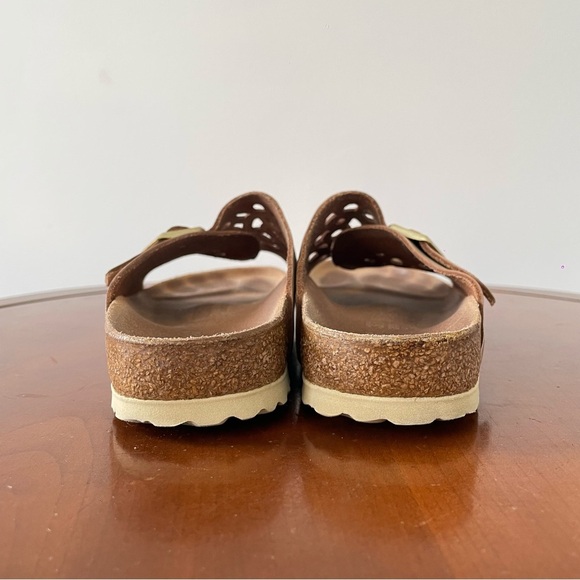 Birkenstock Bellary Metallic Gold Leather Slide Sandals | EU 37 - Picture 2 of 8